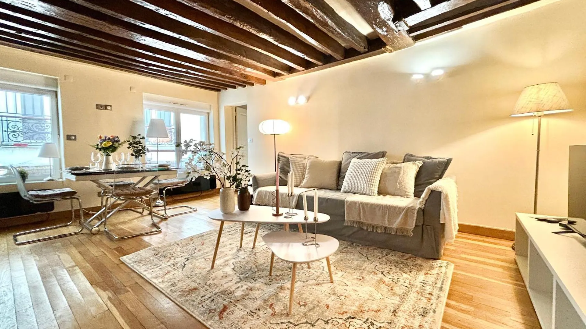 Apartment Apt Grands Boulevards 4 Guests Paris