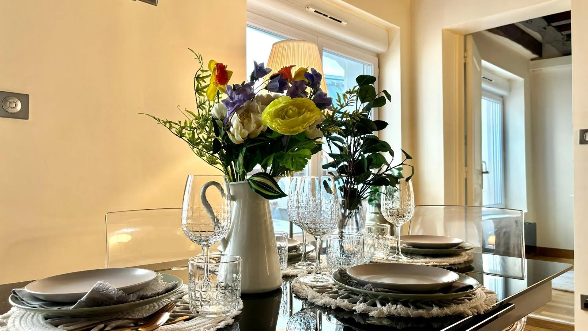 Apt Grands Boulevards 4 Guests Paris