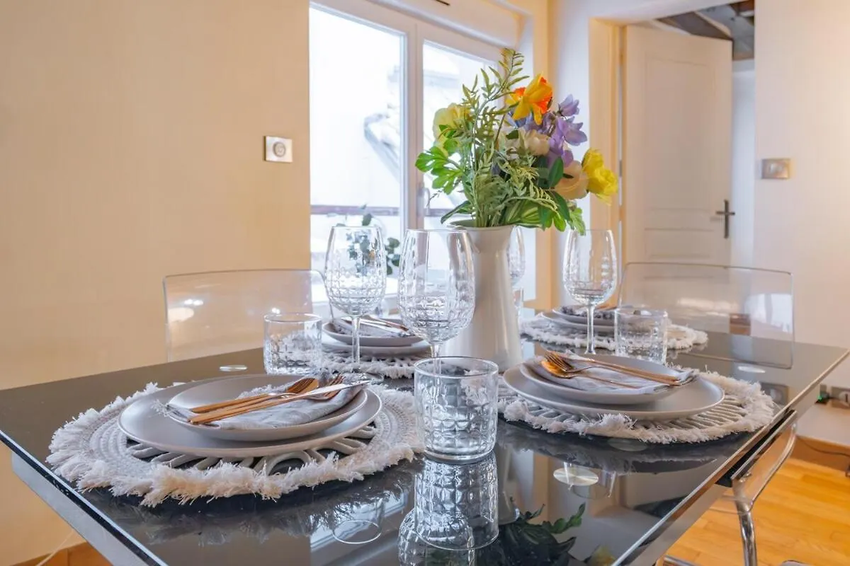 Apt Grands Boulevards 4 Guests Paris Frankreich