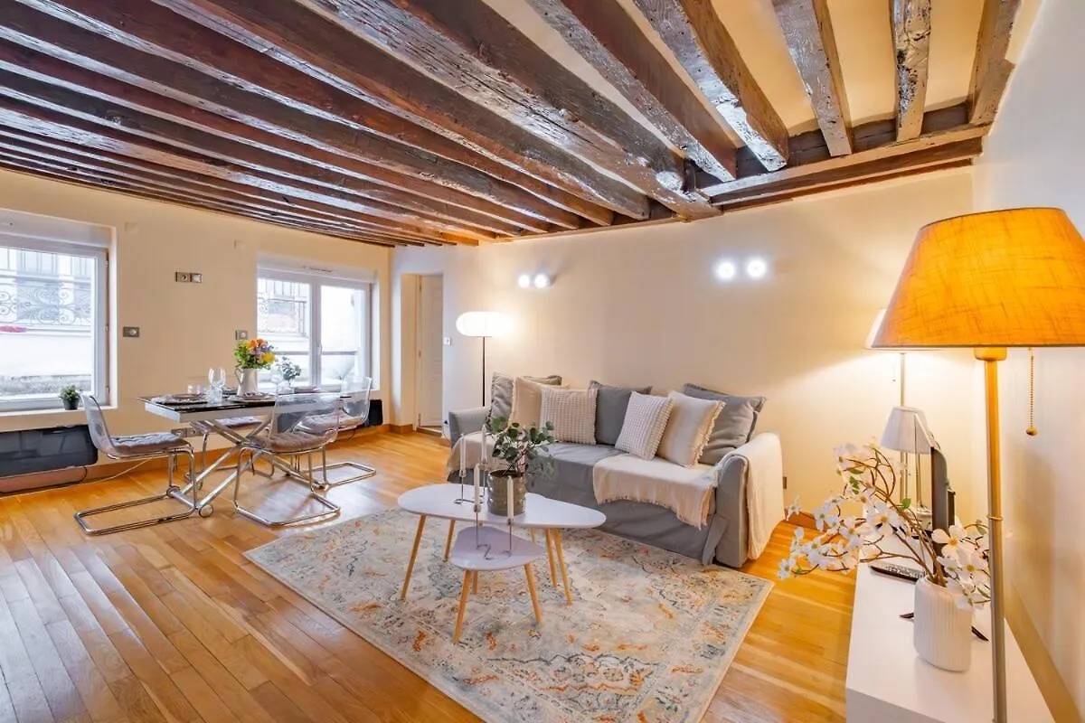 Apt Grands Boulevards 4 Guests Paris