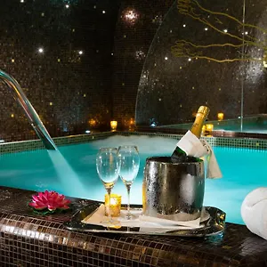 4* Hotell Da Vinci &