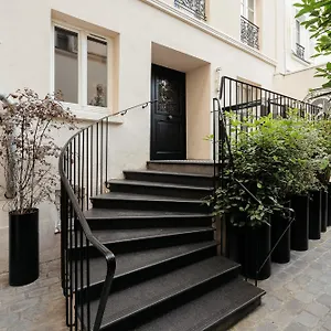 My Maison In Montmartre Parijs