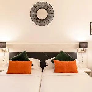 Diana Hotel