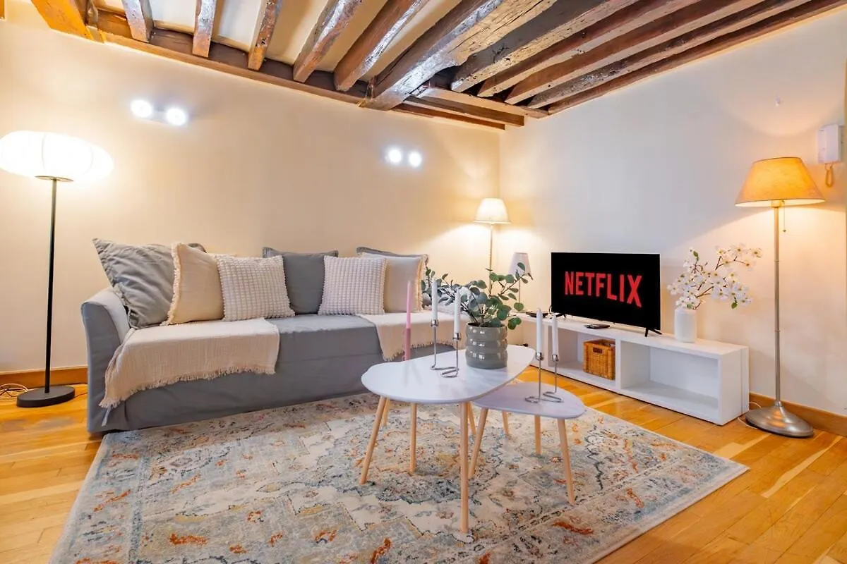 פריז Apt Grands Boulevards 4 Guests 0*,